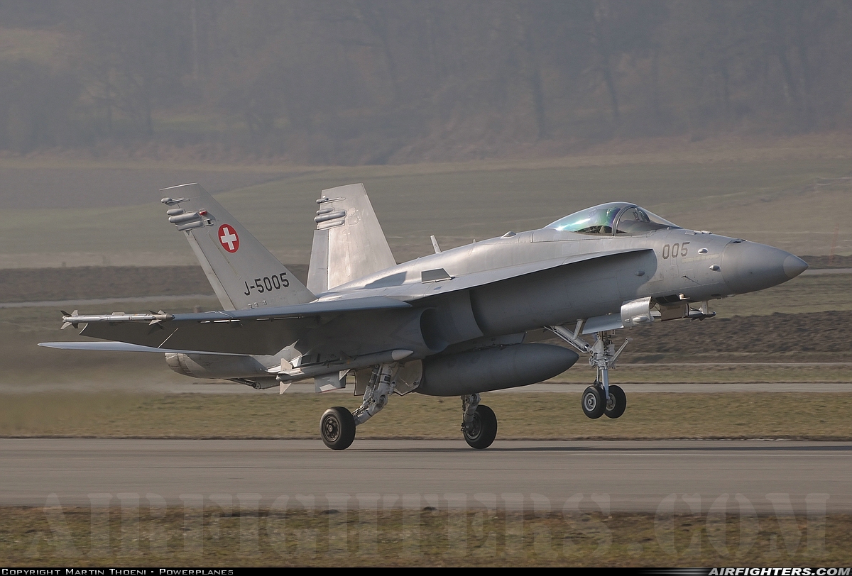 Switzerland - Air Force McDonnell Douglas F/A-18C Hornet J-5005 at Payerne (LSMP), Switzerland