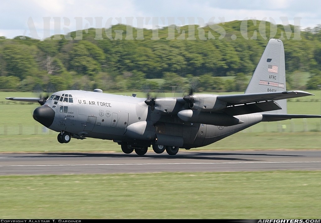 USA - Air Force Lockheed C-130H Hercules (L-382) 88-4404 at Glasgow - Prestwick (PIK / EGPK), UK