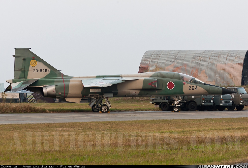 Japan - Air Force Mitsubishi F-1 20-8264 at Tsuiki (RJFZ), Japan