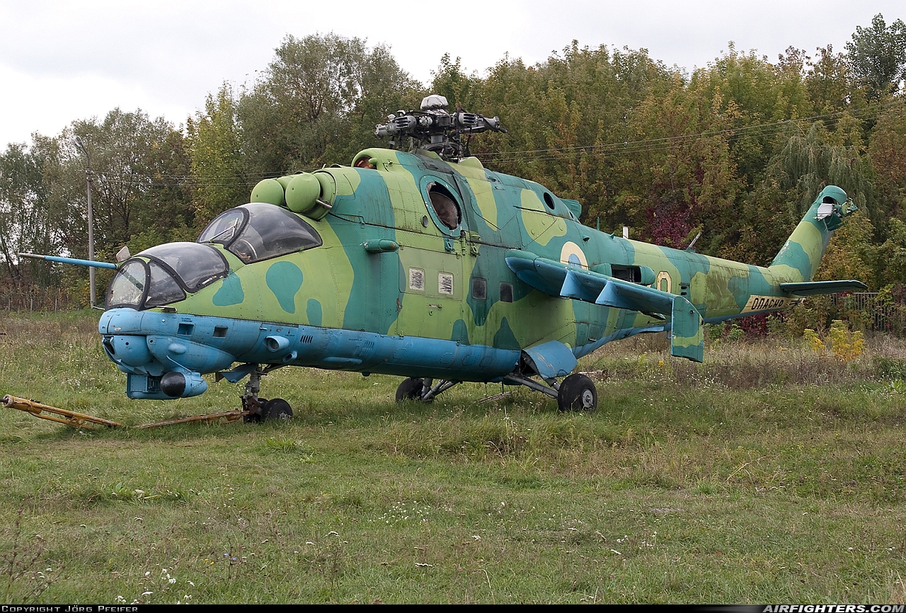 Ukraine - Air Force Mil Mi-35 (Mi-24V) 70 YELLOW at Kiev - Zhulyany (IEV / UKKK), Ukraine