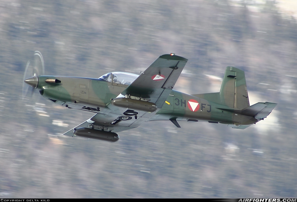 Austria - Air Force Pilatus PC-7 Turbo Trainer 3H-FJ at Innsbruck - Kranebitten (INN / LOWI), Austria