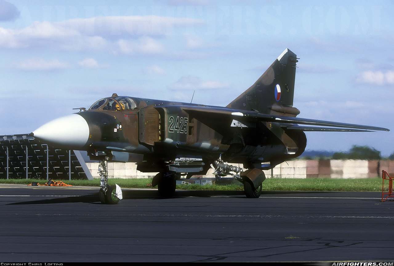 Czech Republic - Air Force Mikoyan-Gurevich MiG-23ML 2425 at Fairford (FFD / EGVA), UK