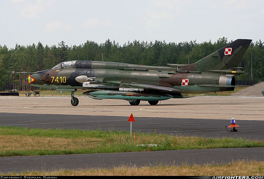 Poland - Air Force Sukhoi Su-22M4 Fitter-K 7410 at Powidz (EPPW), Poland