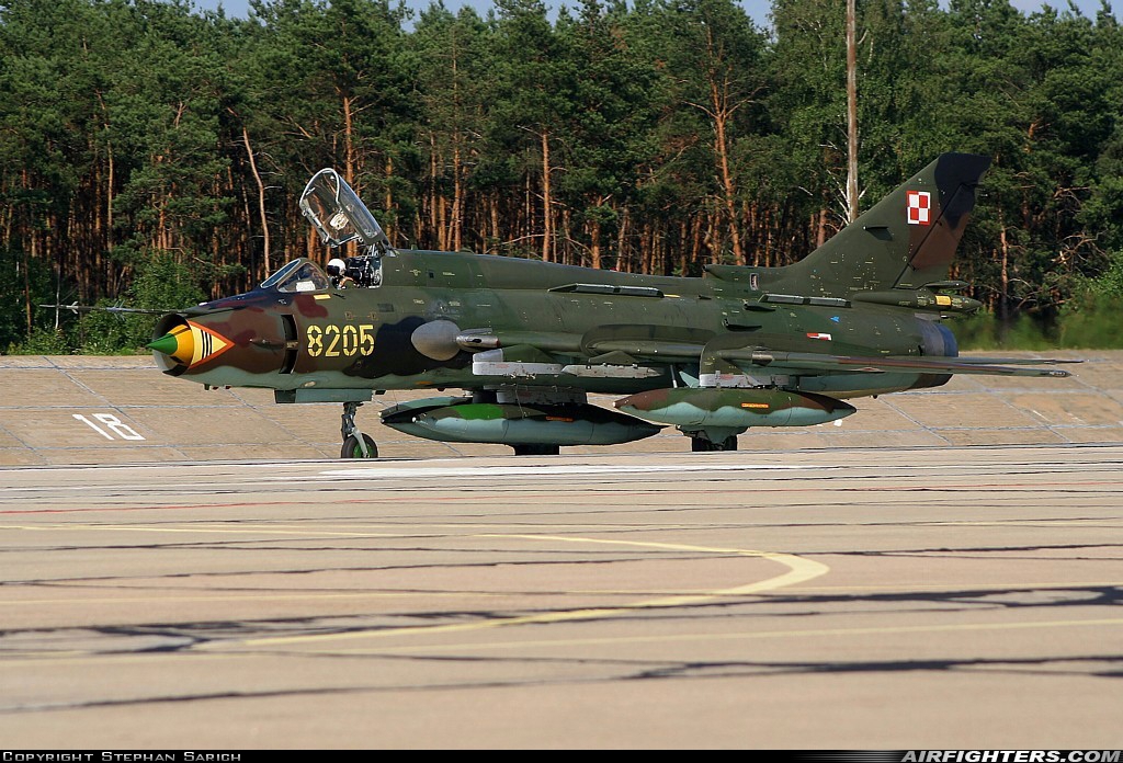 Poland - Air Force Sukhoi Su-22M4 Fitter-K 8205 at Powidz (EPPW), Poland