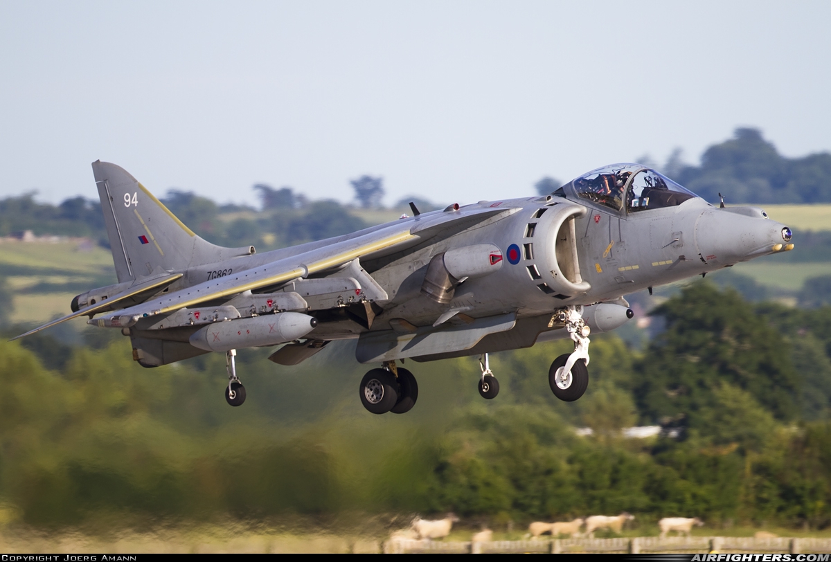 UK - Navy British Aerospace Harrier GR.9 ZG862 at Yeovilton (YEO / EGDY), UK