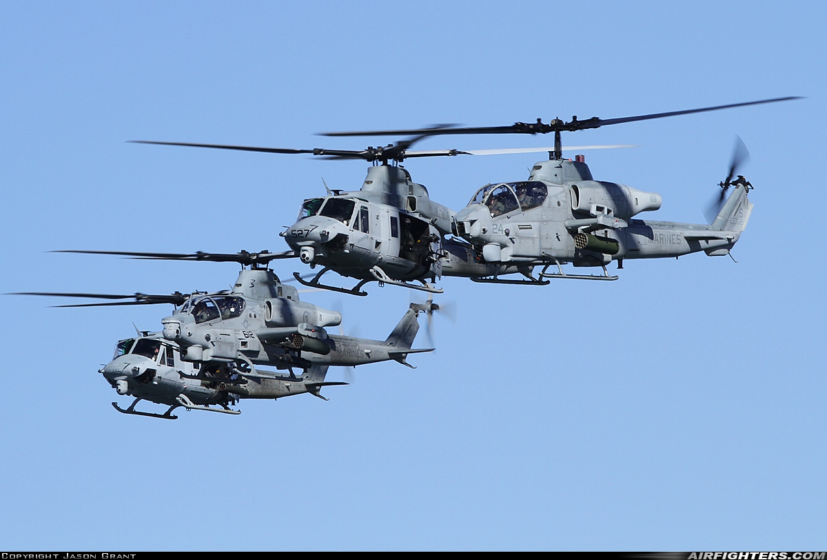 USA - Marines Bell AH-1W Super Cobra (209) 165362 at San Diego - North Island NAS / Halsey Field (NZY / KNZY), USA