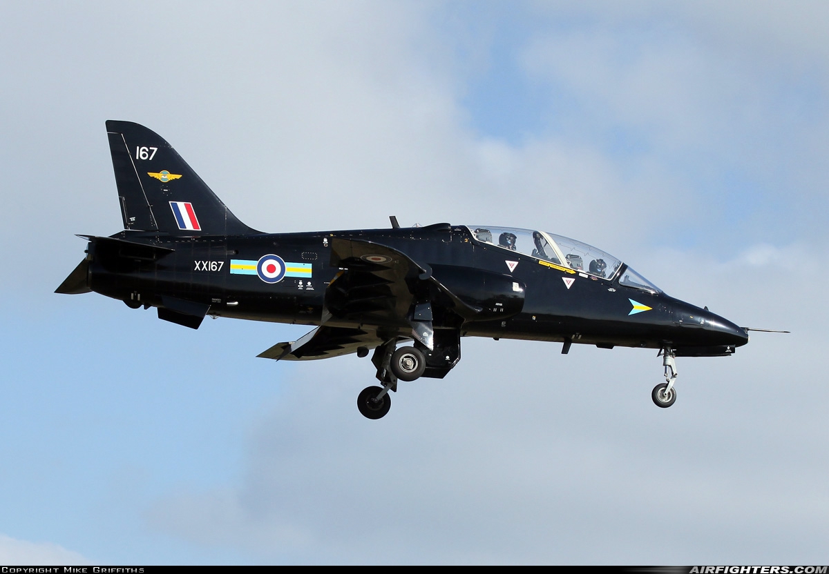UK - Air Force British Aerospace Hawk T.1W XX167 at Valley (EGOV), UK