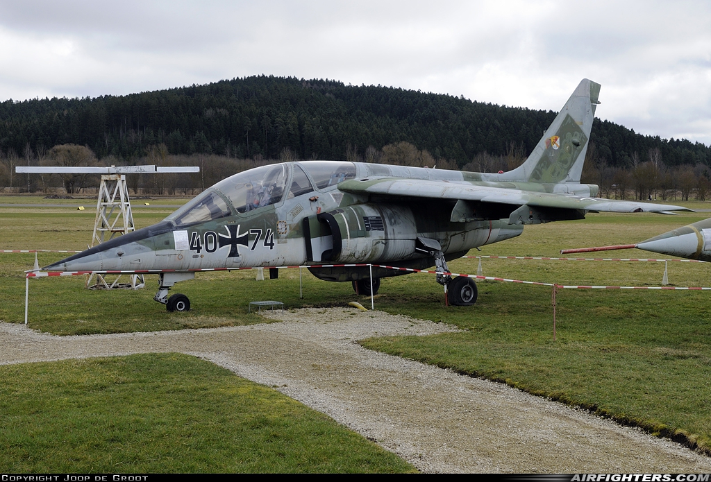 Germany - Air Force Dassault/Dornier Alpha Jet A 40+74 at Schwenningen am Neckar (EDTS), Germany