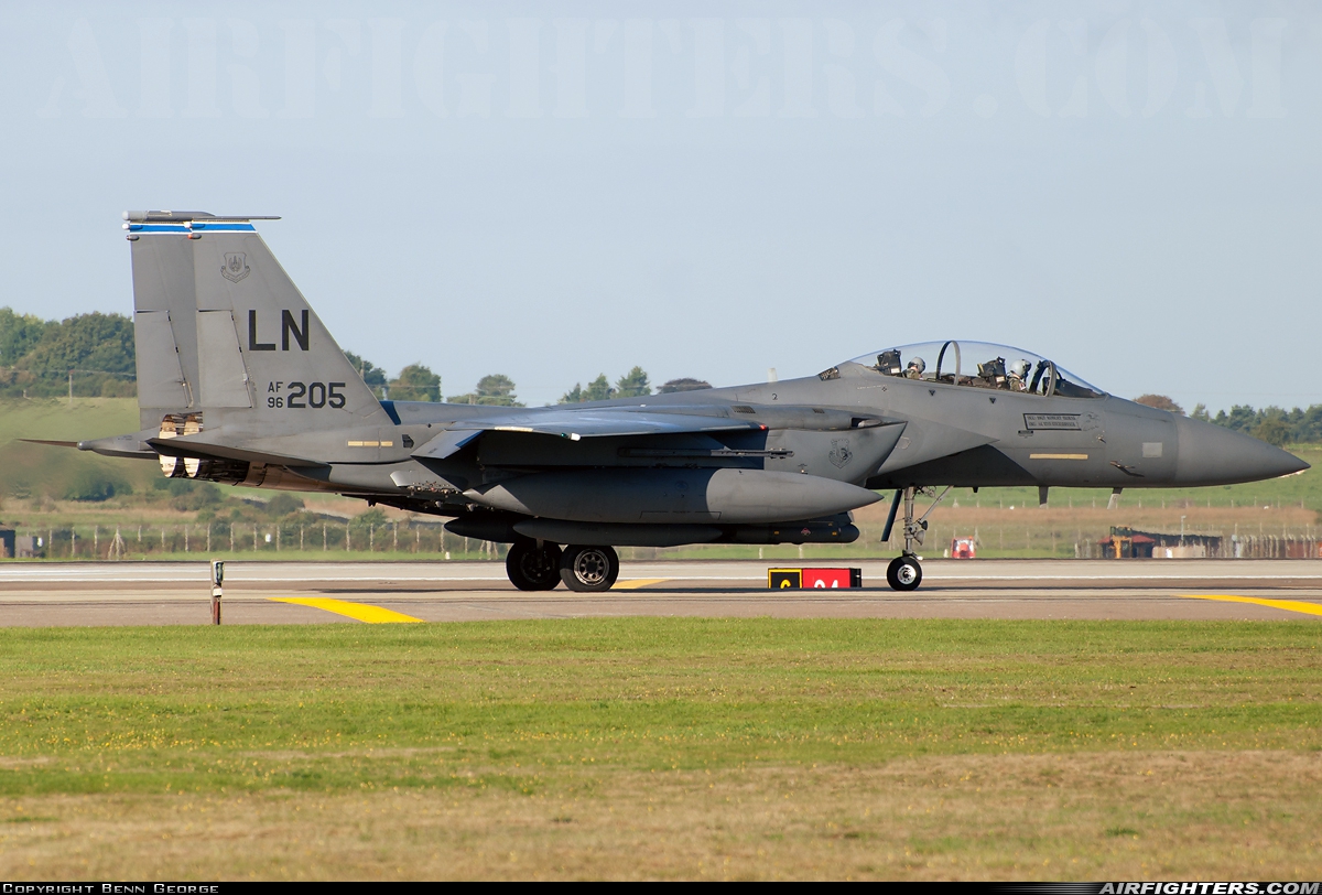 USA - Air Force McDonnell Douglas F-15E Strike Eagle 96-0205 at Lakenheath (LKZ / EGUL), UK