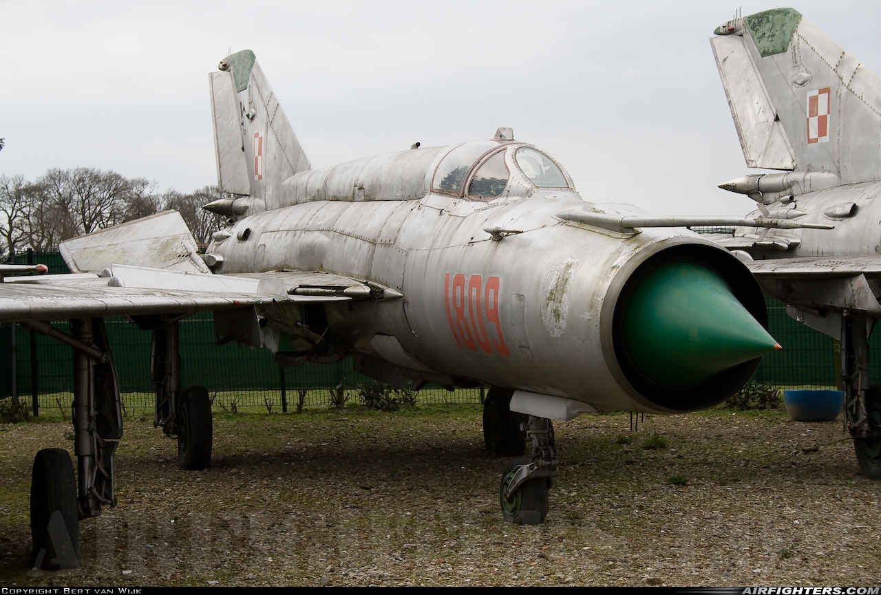 Poland - Air Force Mikoyan-Gurevich MiG-21M 1809 at Off-Airport - Kessel, Netherlands