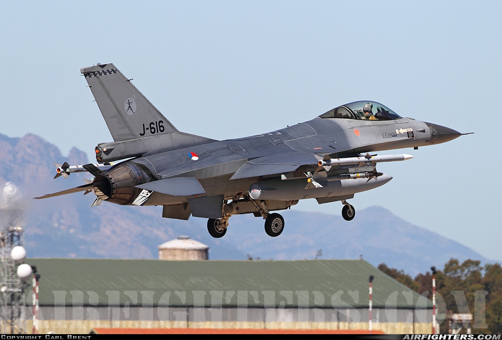 Netherlands - Air Force General Dynamics F-16AM Fighting Falcon J-616 at Decimomannu - (DCI / LIED), Italy