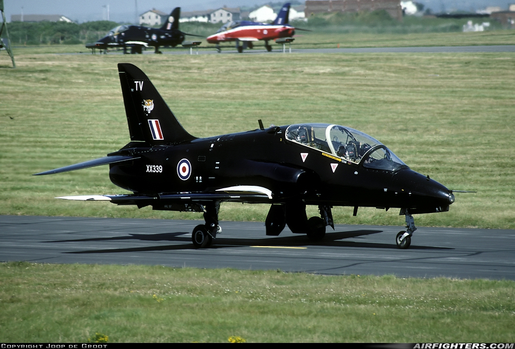 UK - Air Force British Aerospace Hawk T.1A XX339 at Valley (EGOV), UK