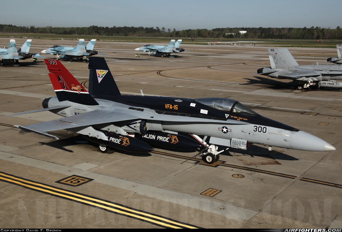 USA - Navy McDonnell Douglas F/A-18C Hornet 164236 at Virginia Beach - Oceana NAS / Apollo Soucek Field (NTU / KNTU), USA