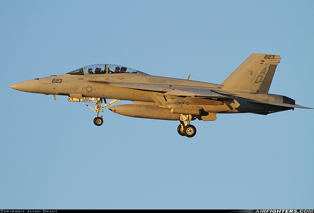 USA - Navy Boeing F/A-18F Super Hornet 166454 at El Centro - NAF (NJK / KNJK), USA
