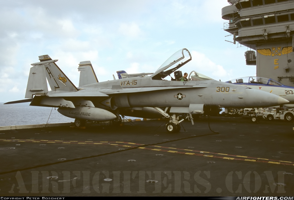 USA - Navy McDonnell Douglas F/A-18C Hornet 164627 at Off-Airport - Atlantic Ocean, International Airspace