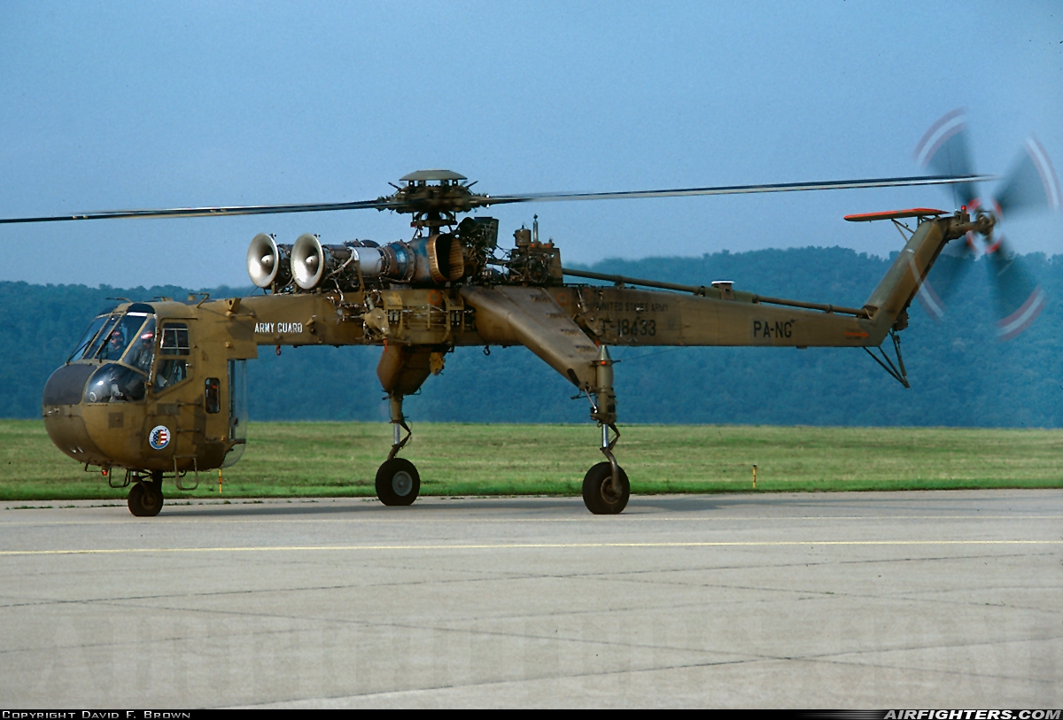 USA - Army Sikorsky CH-54A Tarhe 68-18433 at Harrisburg - Int / Middletown (MDT / KMDT), USA