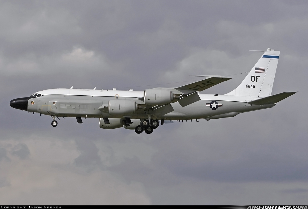 USA - Air Force Boeing RC-135V Rivet Joint (739-445B) 64-14845 at Mildenhall (MHZ / GXH / EGUN), UK