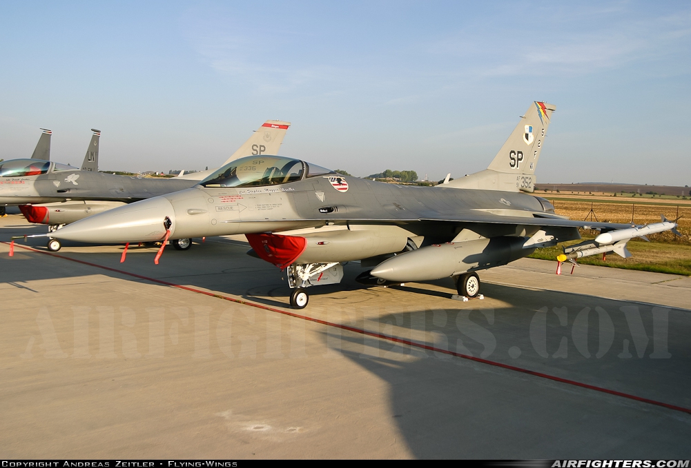 USA - Air Force General Dynamics F-16C Fighting Falcon 91-0352 at Brno - Turany (BRQ / LKTB), Czech Republic