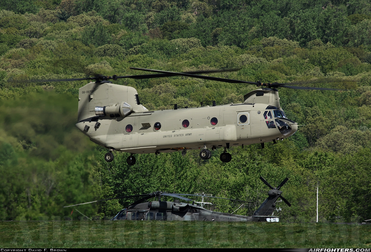 USA - Army Boeing Vertol CH-47F Chinook 08-08752 at Fort Indiantown Gap - Muir Army Airfield (MUI / KMUI), USA