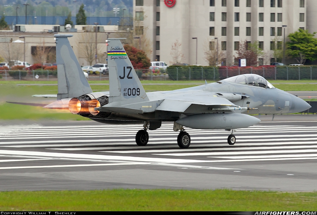 USA - Air Force McDonnell Douglas F-15C Eagle 82-0009 at Portland - Int. (PDX / KPDX), USA