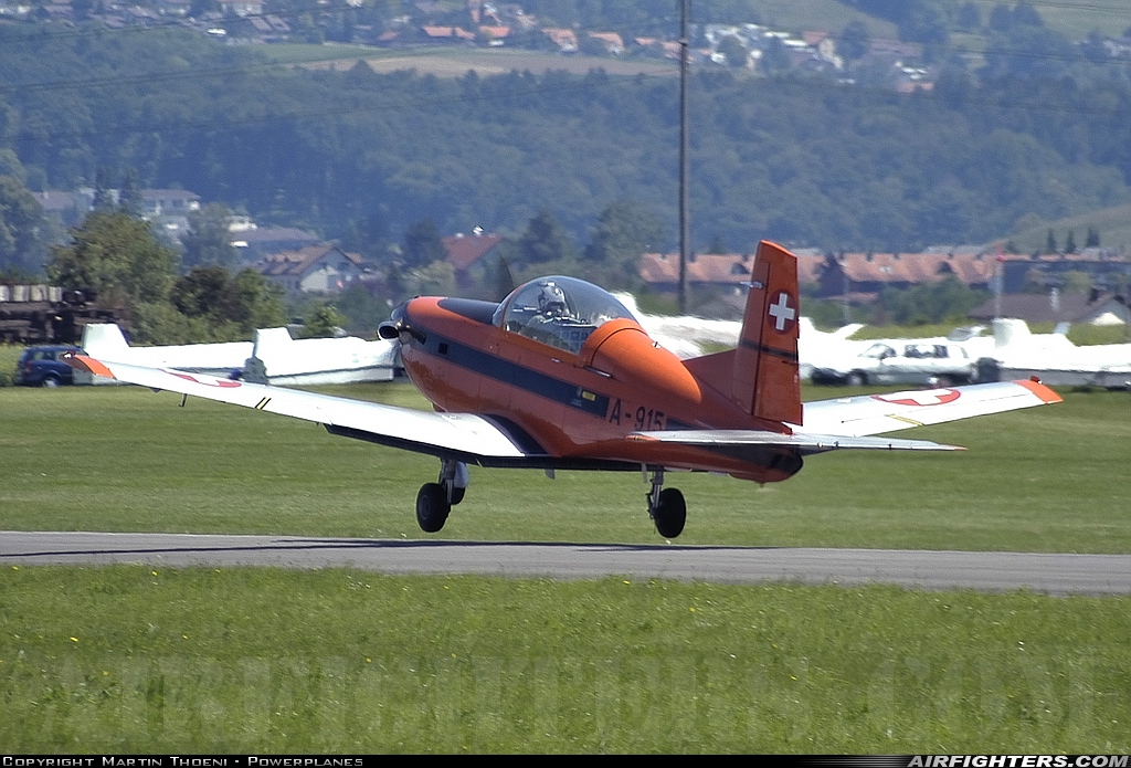 Switzerland - Air Force Pilatus PC-7 Turbo Trainer A-915 at Birrfeld (LSZF), Switzerland
