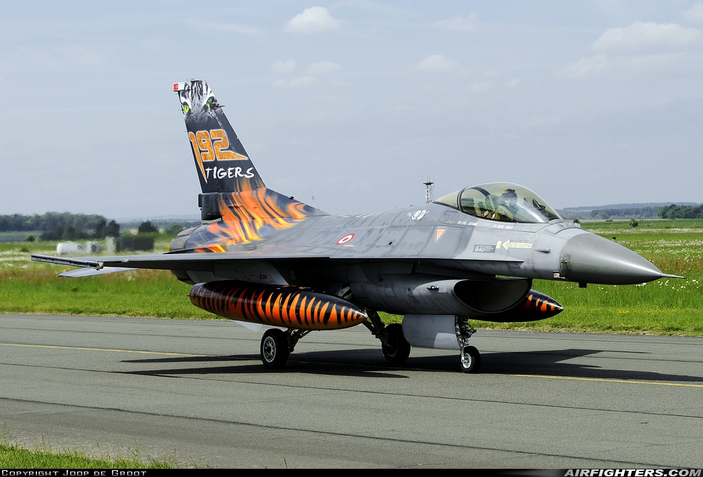 Türkiye - Air Force General Dynamics F-16C Fighting Falcon 93-0682 at Cambrai - Epinoy (LFQI), France