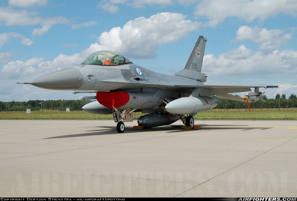 Norway - Air Force General Dynamics F-16AM Fighting Falcon 299 at Geilenkirchen (GKE / ETNG), Germany