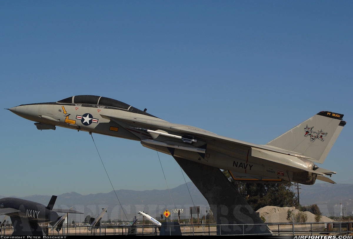 USA - Navy Grumman F-14A Tomcat 158623 at Point Mugu - NAS / Naval Bases Ventura County (NTD / KNTD), USA