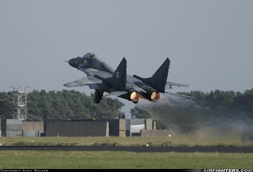 Poland - Air Force Mikoyan-Gurevich MiG-29A (9.12A) 77 at Leuchars (St. Andrews) (ADX / EGQL), UK