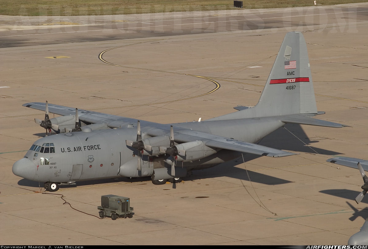 USA - Air Force Lockheed C-130H Hercules (L-382) 74-1687 at Abilene - Dyess AFB (DYS / KDYS), USA