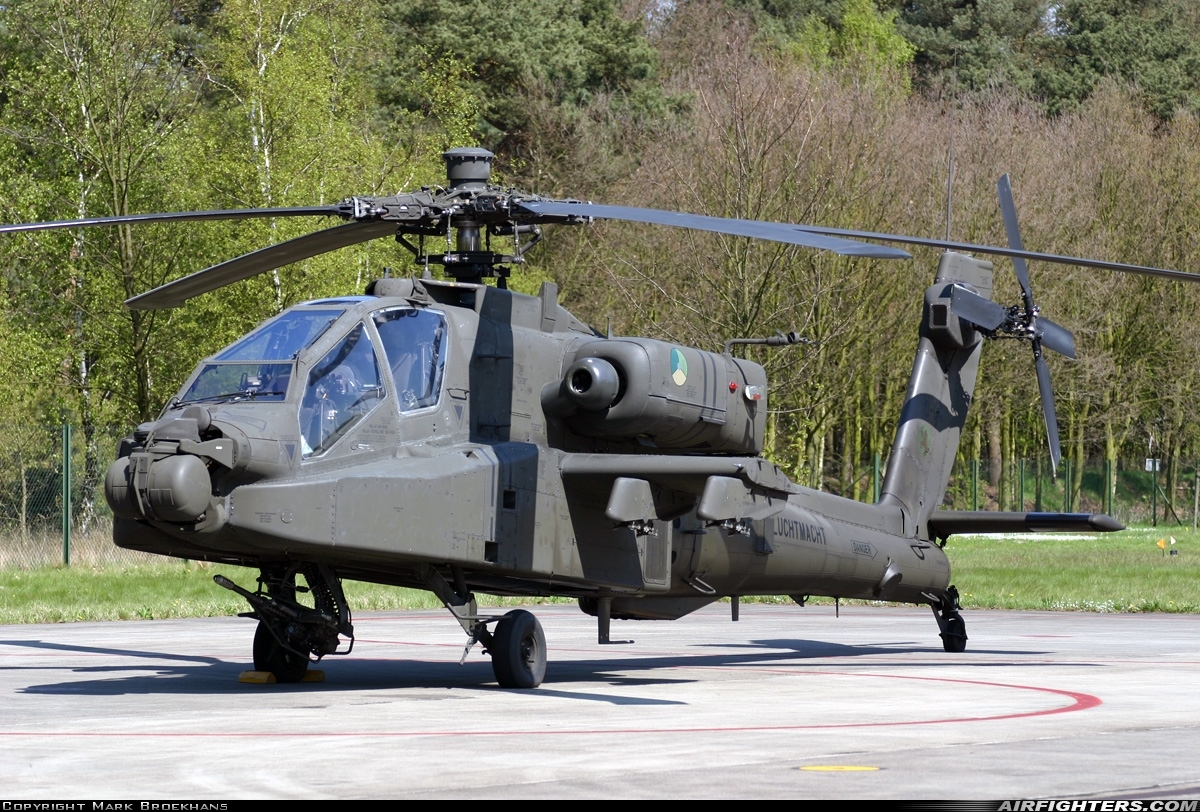 Netherlands - Air Force Boeing AH-64DN Apache Longbow Q-04 at Bergen op Zoom - Woensdrecht (WOE / BZM / EHWO), Netherlands