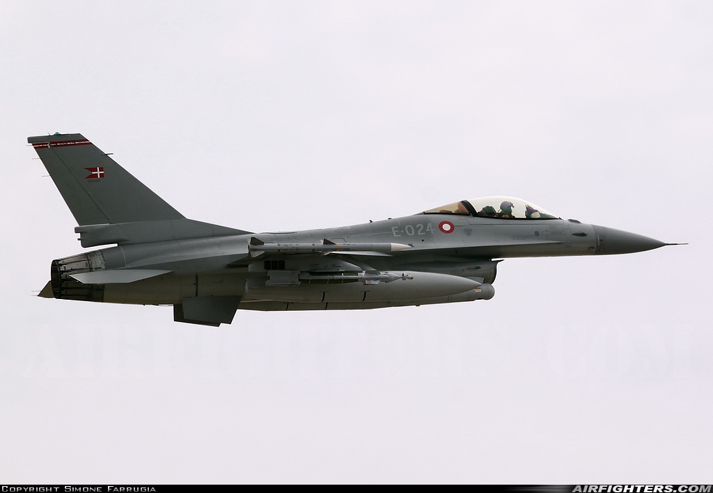 Denmark - Air Force General Dynamics F-16AM Fighting Falcon E-024 at Luqa - Malta International (MLA / LMML), Malta