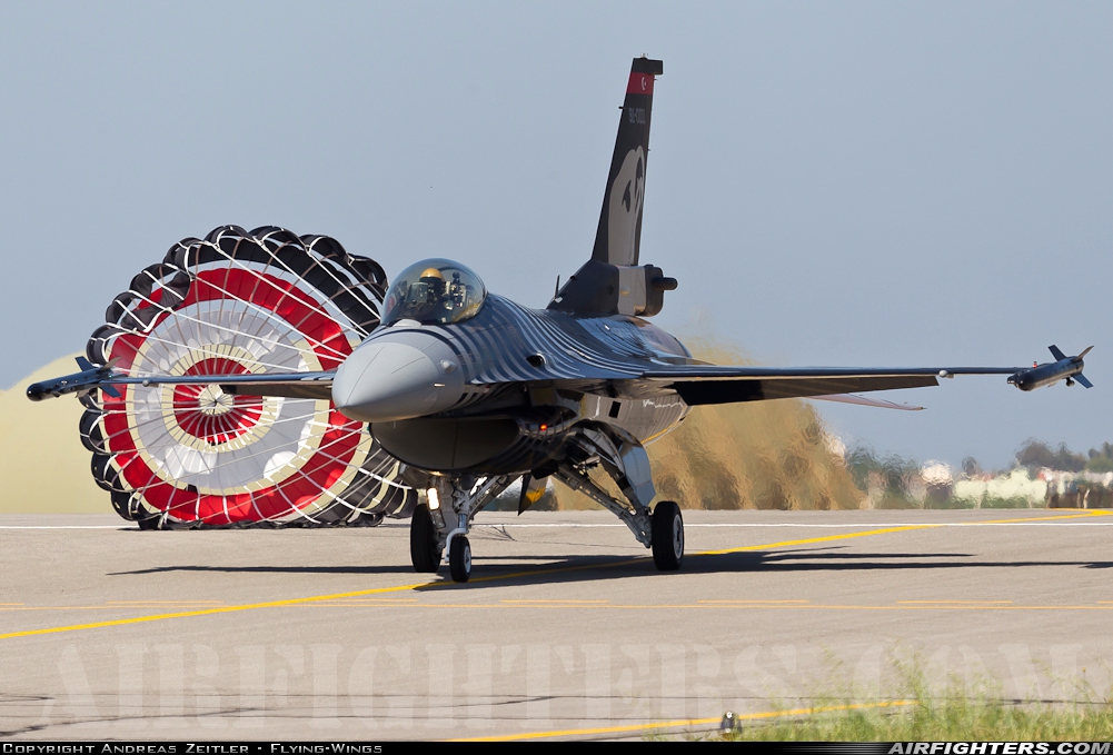Türkiye - Air Force General Dynamics F-16C Fighting Falcon 91-0011 at Izmir - Cigli (IGL / LTBL), Türkiye