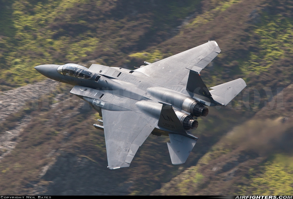 USA - Air Force McDonnell Douglas F-15E Strike Eagle 98-0131 at Off-Airport - Machynlleth Loop Area, UK