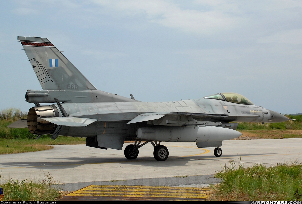 Greece - Air Force General Dynamics F-16C Fighting Falcon 066 at Nea Anghialos (VOL / LGBL), Greece