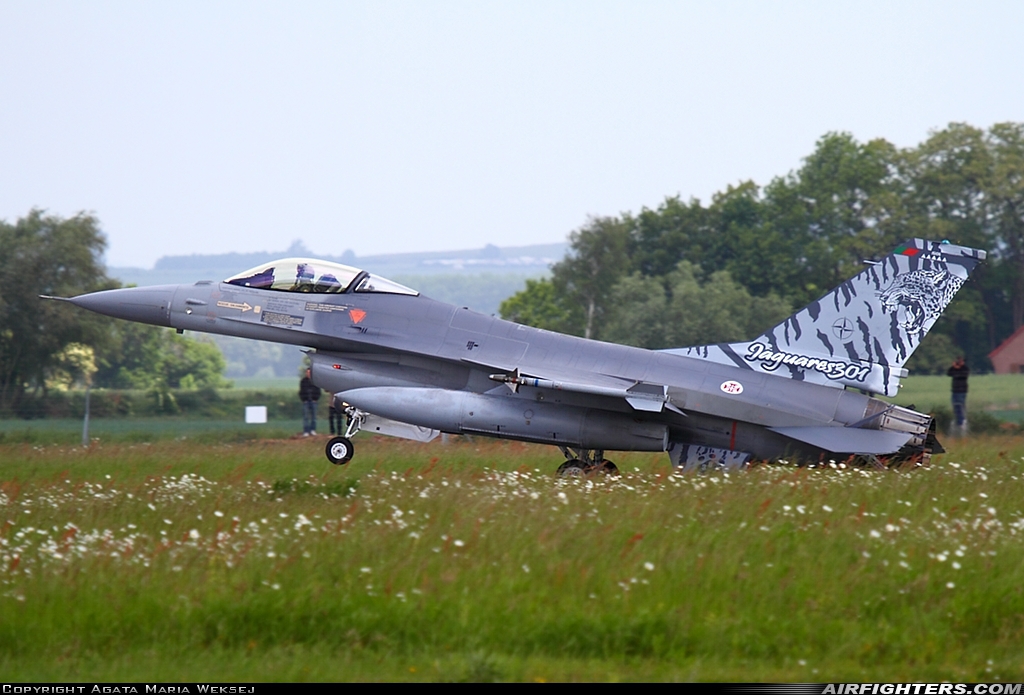 Portugal - Air Force General Dynamics F-16AM Fighting Falcon 15106 at Cambrai - Epinoy (LFQI), France