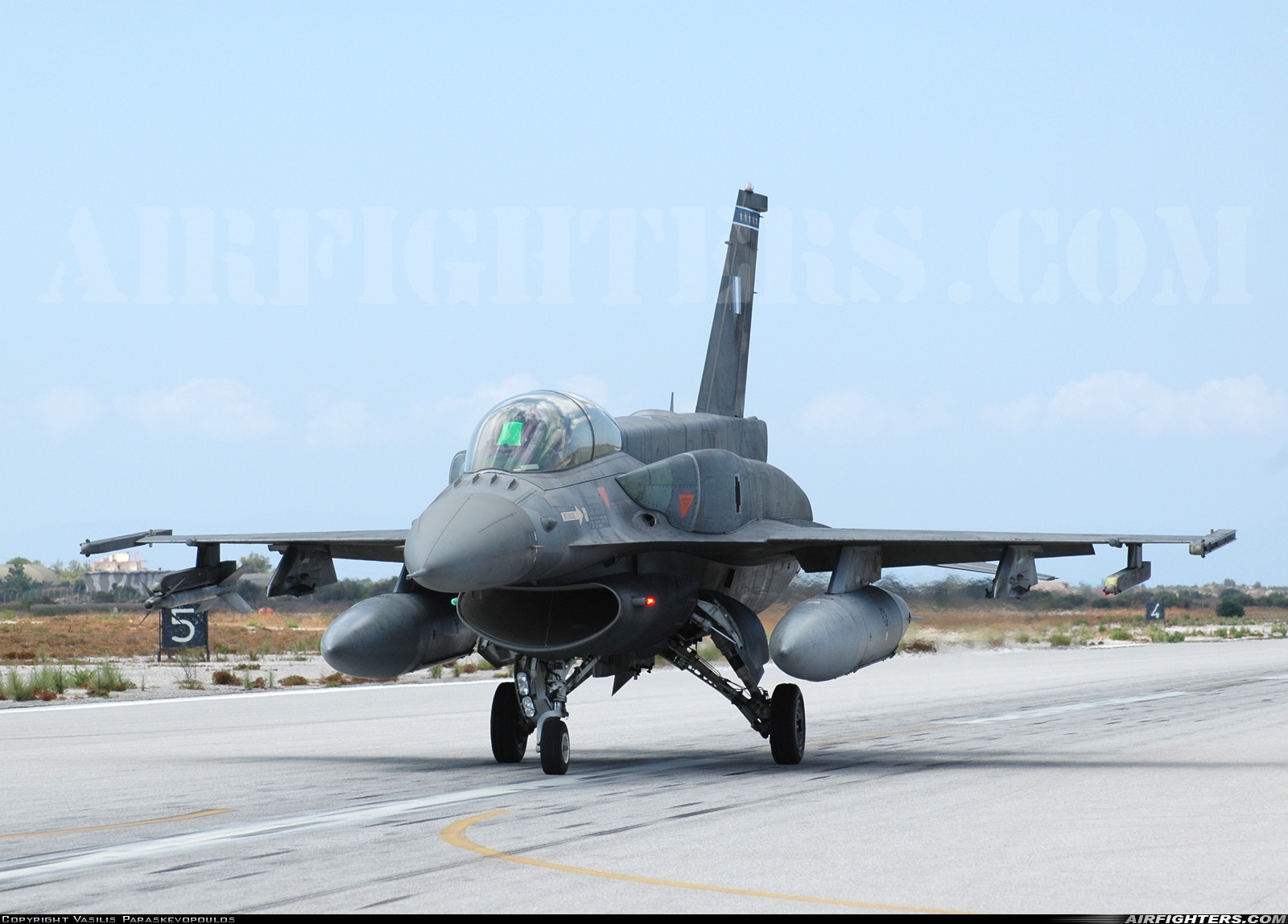 Greece - Air Force General Dynamics F-16D Fighting Falcon 617 at Chania - Souda (CHQ / LGSA), Greece