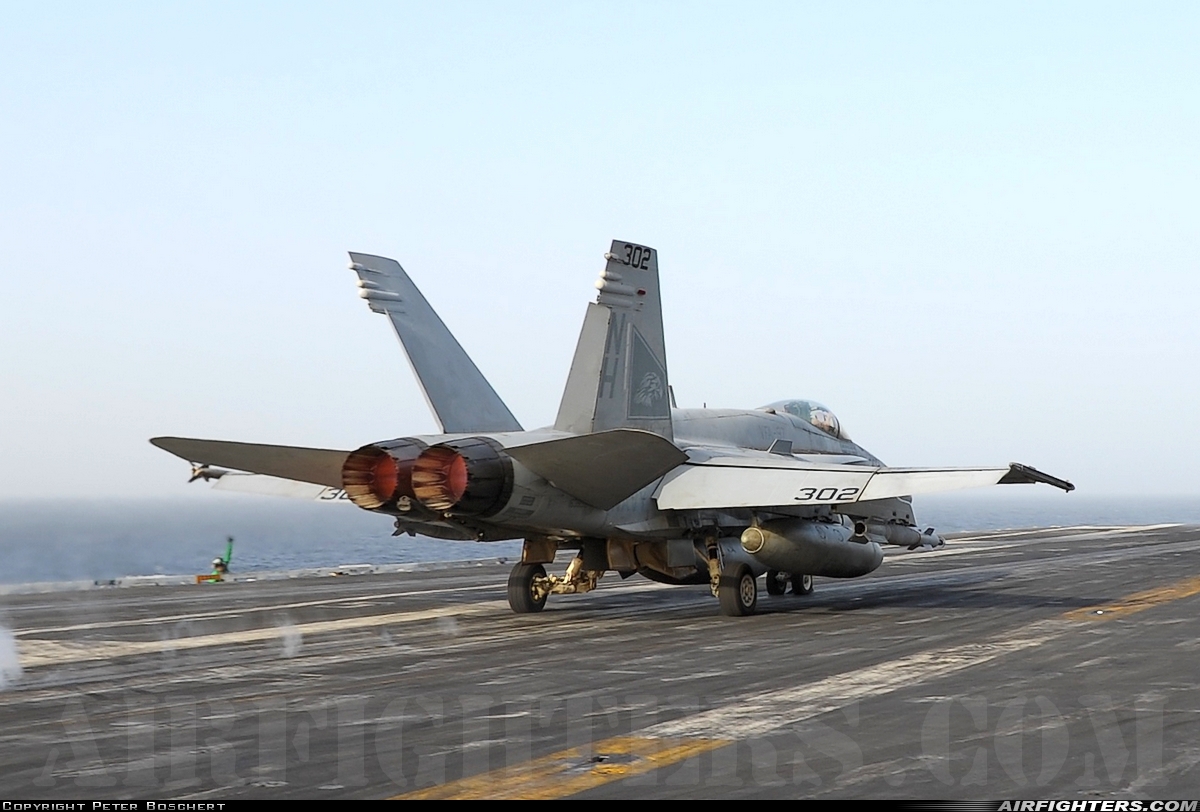 USA - Navy McDonnell Douglas F/A-18C Hornet 163998 at Off-Airport - Arabian Sea, International Airspace