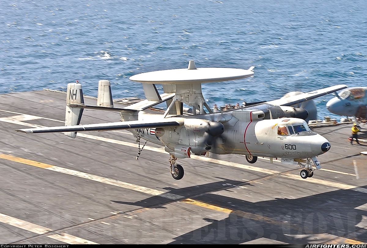 USA - Navy Grumman E-2C II Hawkeye 165817 at Off-Airport - Arabian Sea, International Airspace
