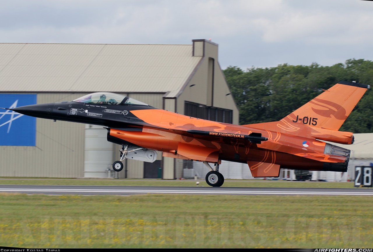 Netherlands - Air Force General Dynamics F-16AM Fighting Falcon J-015 at Fairford (FFD / EGVA), UK