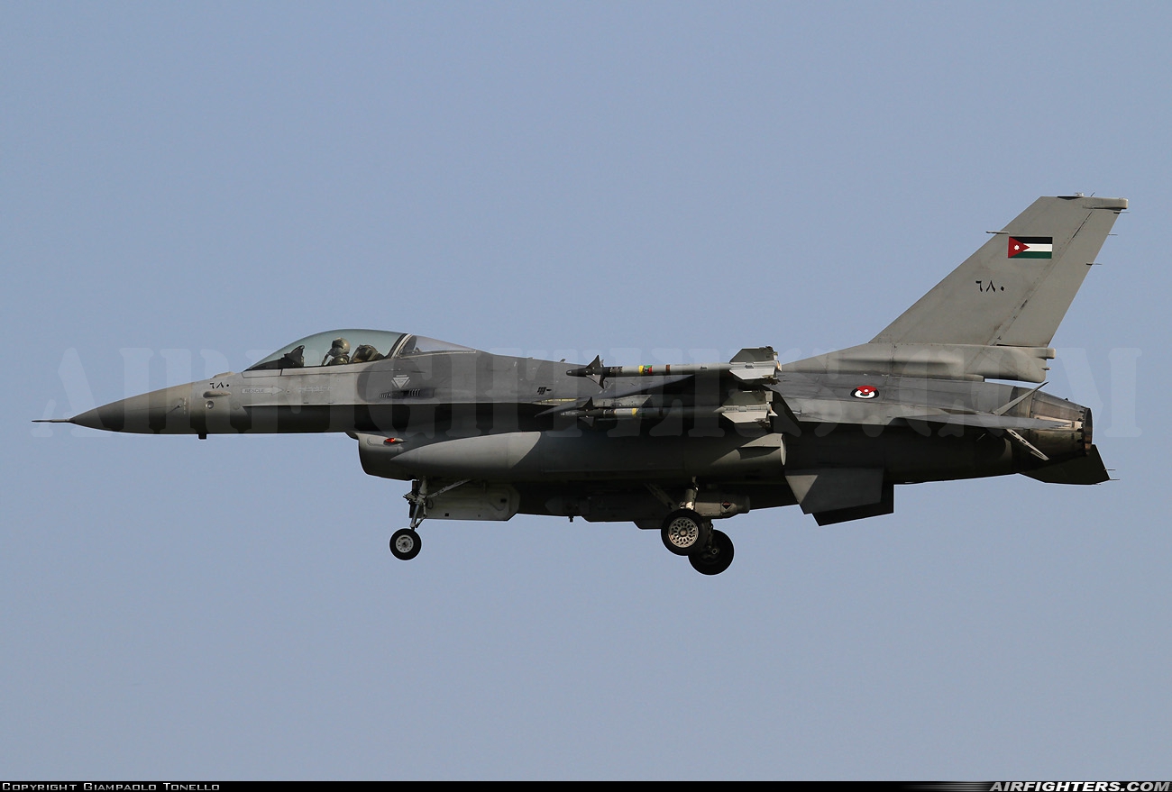 Jordan - Air Force General Dynamics F-16AM Fighting Falcon 680 at Aviano (- Pagliano e Gori) (AVB / LIPA), Italy