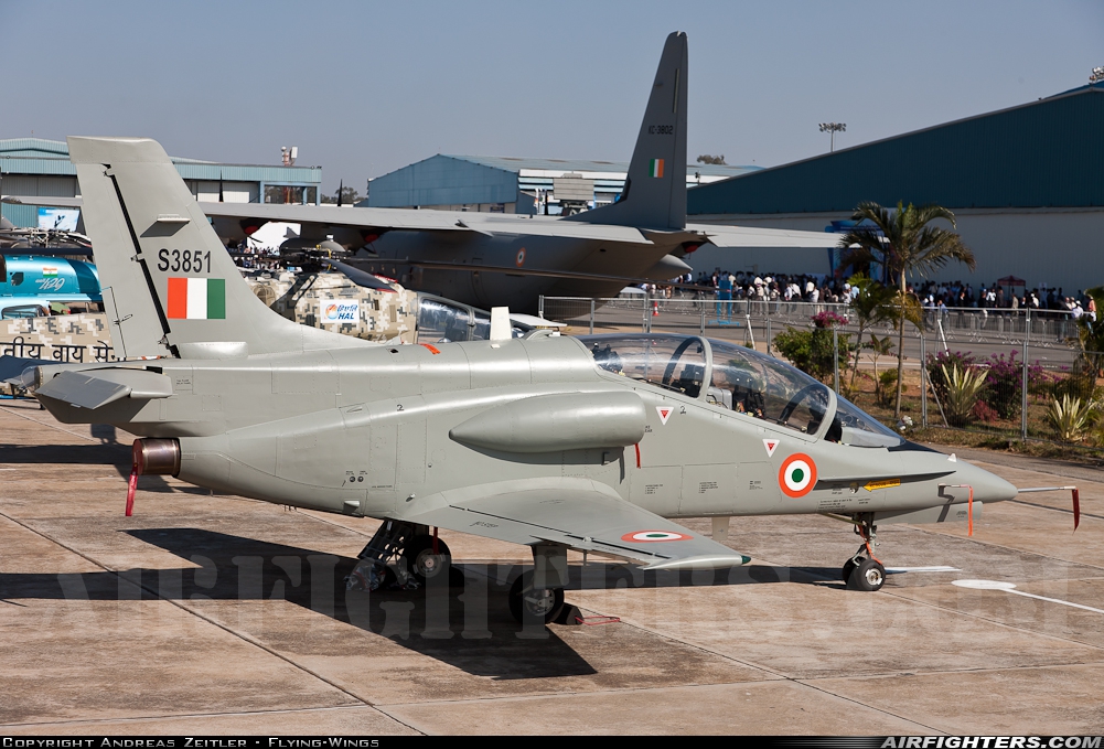India - Air Force Hindustan Aeronautics Limited HJT-36 Sitara S3851 at Yelahanka (VOYK), India